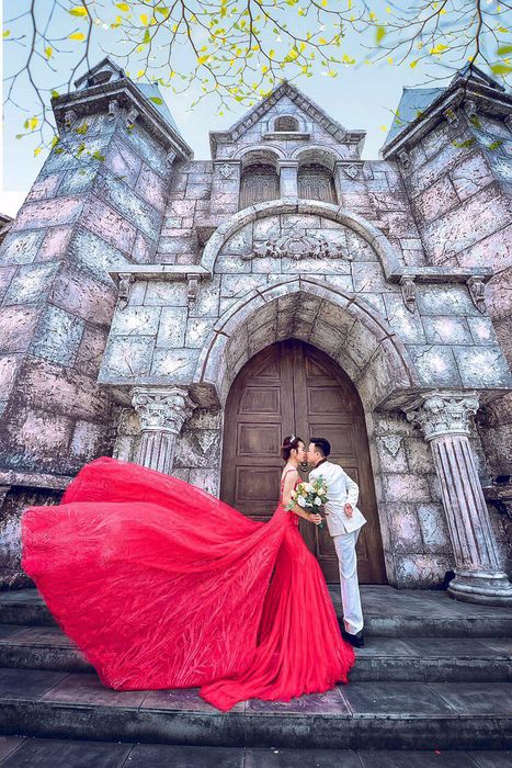 Áo cưới RAY Studio - Khoảnh khắc ngọt ngào đong đầy cảm xúc