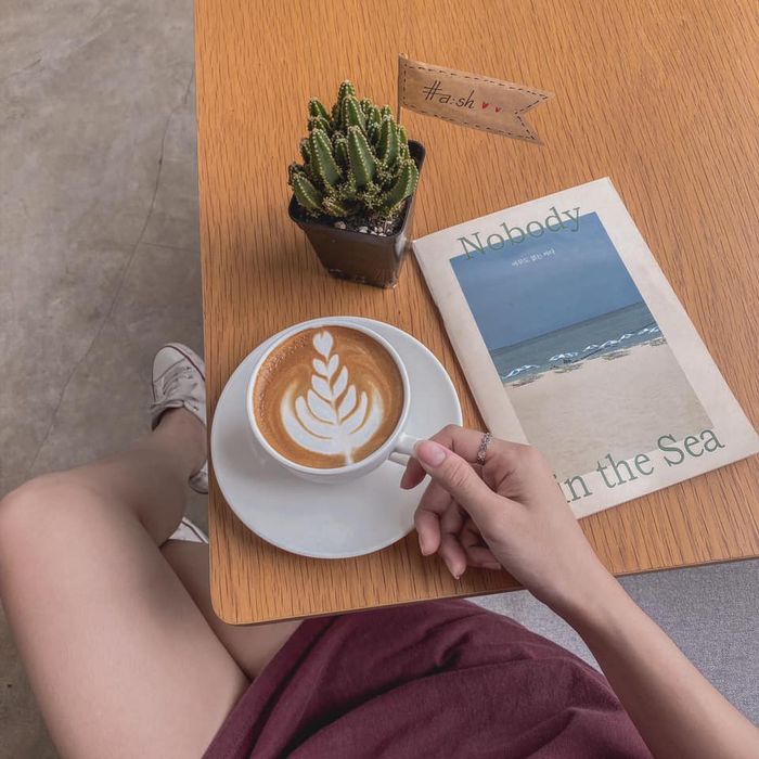 Khám phá góc nghệ thuật thứ hai tại Ha:sh Café