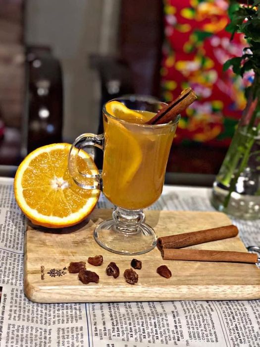 Không gian vintage ấm cúng tại Vintage 1988 Cafe