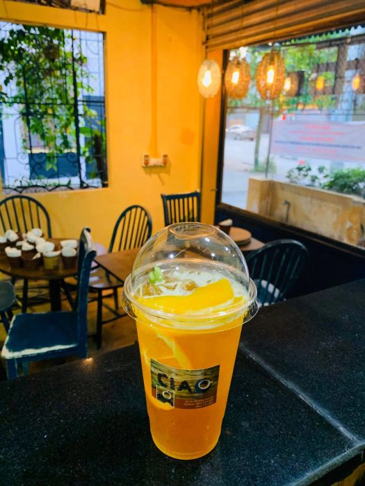 Góc sống ảo đầy nghệ thuật tại Ciao Cafe