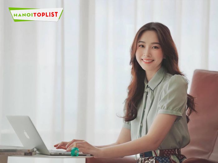 sophia-studio-chup-anh-doanh-nhan-ha-noi-an-tuong-nhat-cau-giay-Tripi