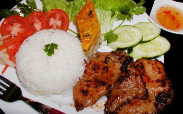 Hình ảnh đặc trưng của Cơm Tấm Sài Gòn - Đại Từ