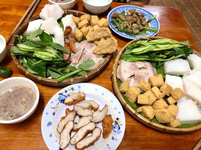Tiến Hải Quán - Mỗi mẹt bún đậu là một tác phẩm nghệ thuật ẩm thực (Ảnh 3)