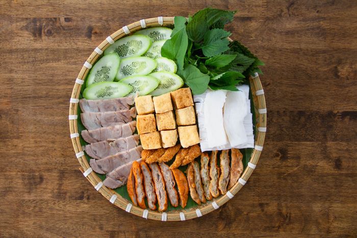 Làng Vòng - Mẹt bún đậu vàng ươm chuẩn vị Bắc (Ảnh 2)