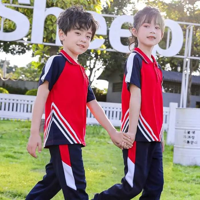 Mẫu đồng phục học sinh Hải Anh ấn tượng