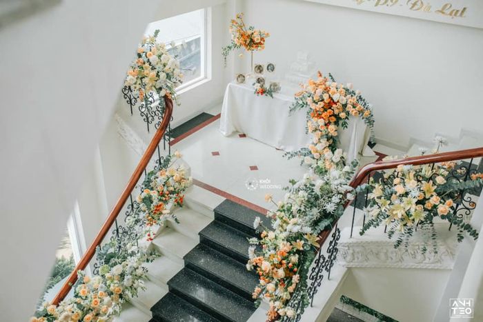 Không gian tiệc cưới sang trọng của Khôi Wedding