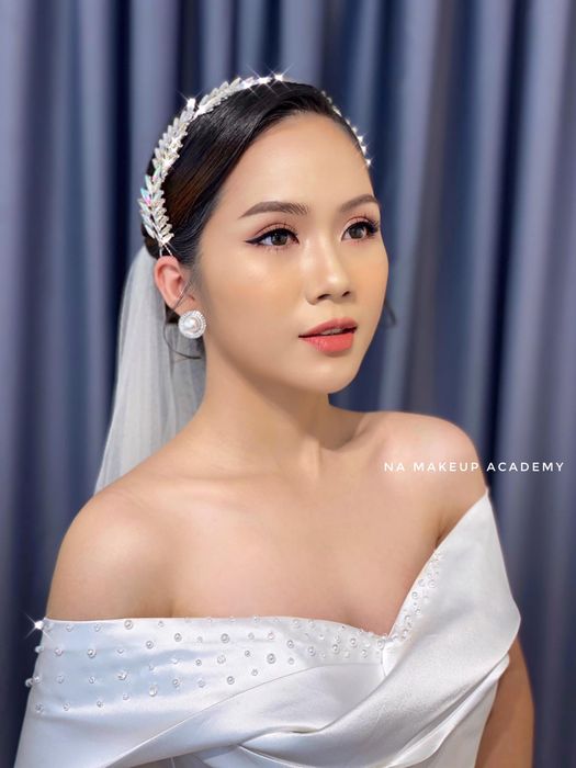 NA Makeup Academy - Khoảnh khắc tỏa sáng của nhan sắc