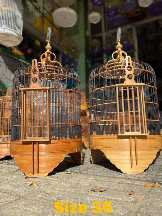 Bộ sưu tập lồng chim nghệ thuật tại Sông Thu