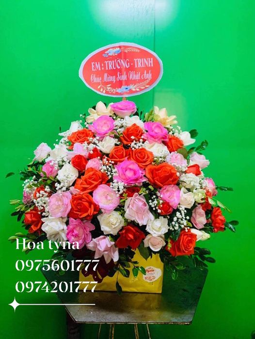 Không gian nghệ thuật đầy cảm hứng tại Shop hoa Tyna