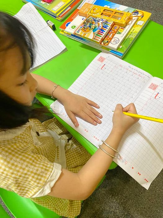 Hình ảnh lớp học tại Trung tâm Luyện Chữ Đẹp Tiến Thành