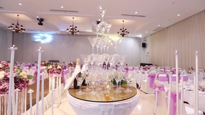 Sảnh tiệc nguy nga lộng lẫy tại Claris Palace