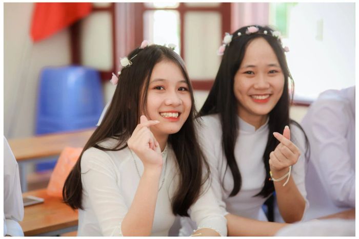 Bộ ảnh kỷ yếu đầy cảm hứng tại Đơn Studio - Phần 3