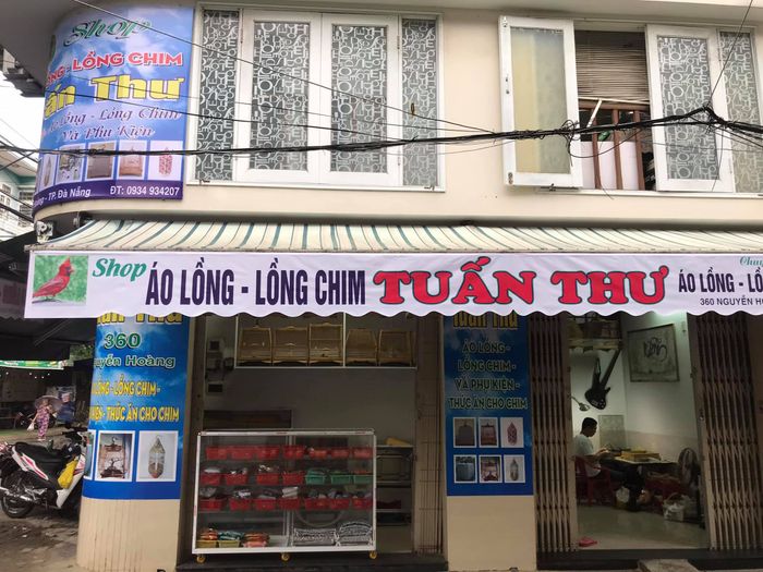 Bộ sưu tập lồng chim nghệ thuật tại Tuấn Thư