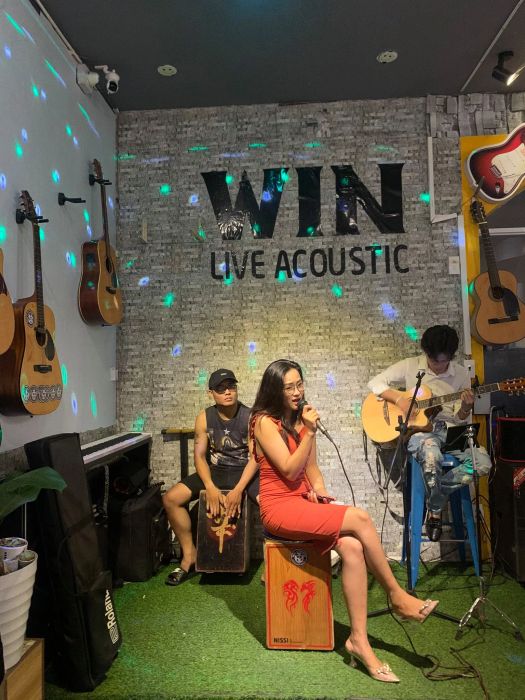 Góc sống ảo đầy nghệ thuật ở WIN Coffee