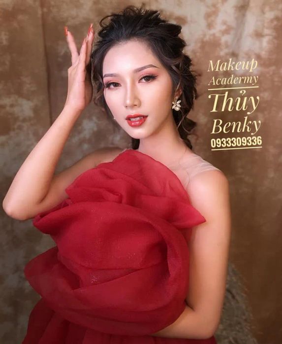 Tác phẩm trang điểm ấn tượng từ Thủy Benky Makeup