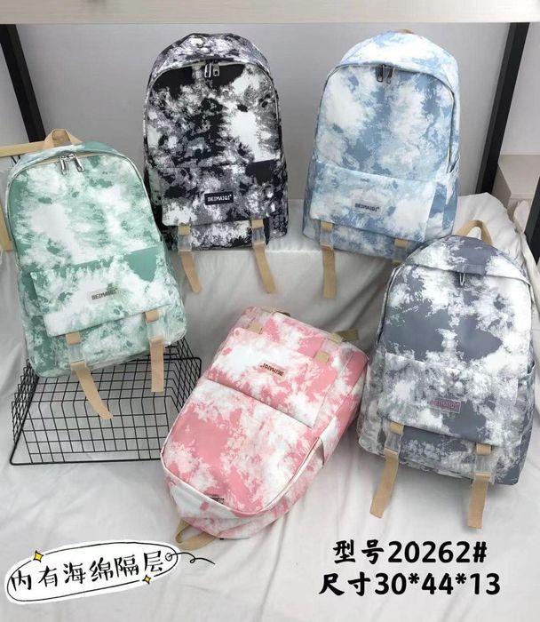 Không gian trưng bày ấn tượng tại New Age Store