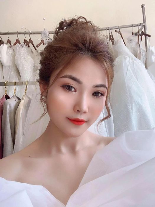 Tác phẩm nghệ thuật từ Trần Tuyệt Studio (Ảnh 1)