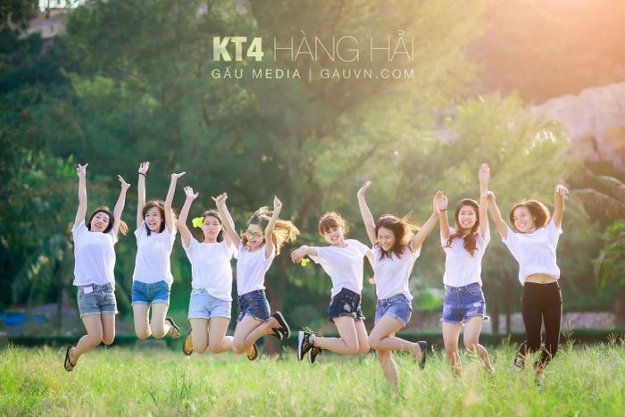 Tuyển tập ảnh kỷ yếu nghệ thuật tại Gấu Media - Phần 2
