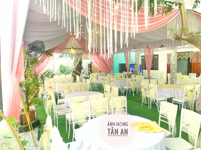 Bộ sưu tập không gian tiệc cưới ấn tượng từ Ánh Hồng Wedding