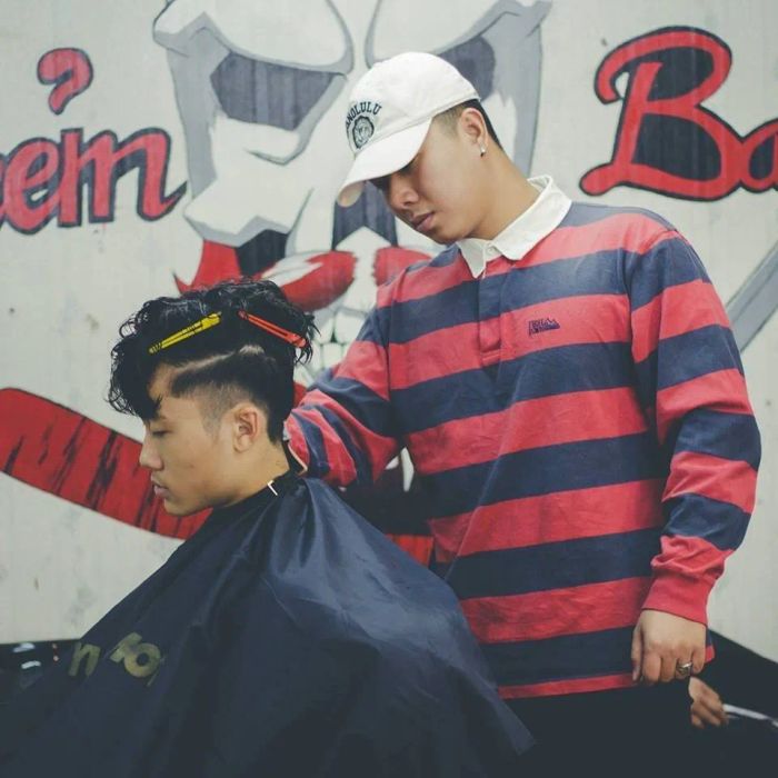 Hình ảnh Tóc Hẻm Barber Shop - 2