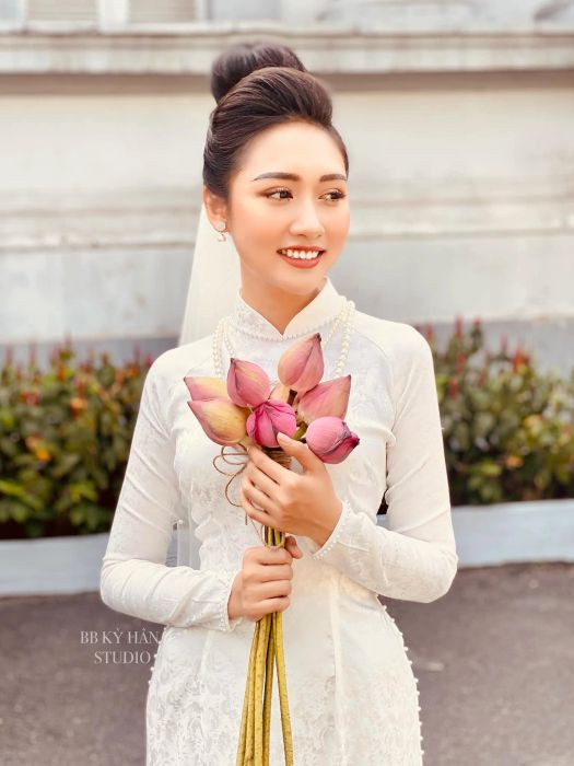 Kiệt tác make-up cô dâu của Kỳ Hân Makeup Academy