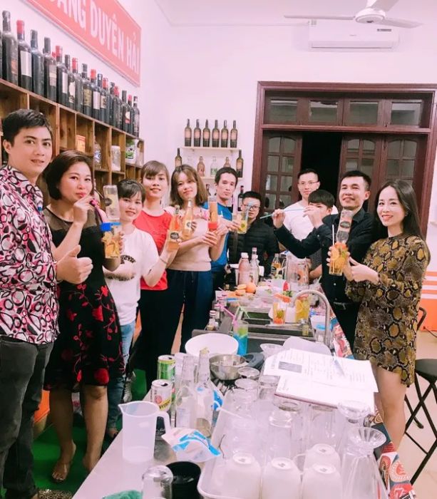 Hình ảnh thực hành pha chế tại Dạy Pha Chế Hải Phòng