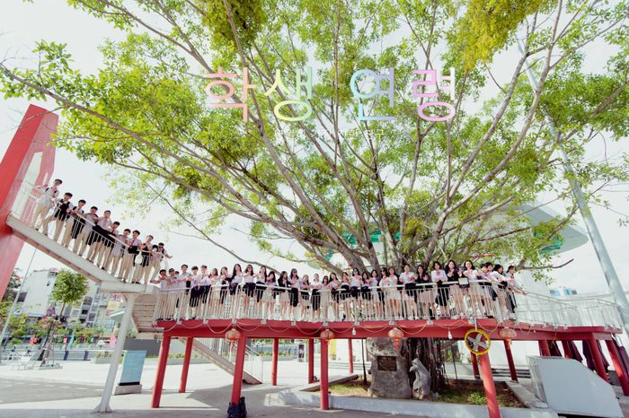 Bộ sưu tập ảnh kỷ yếu ấn tượng từ Dreamer Studio - Ảnh 1
