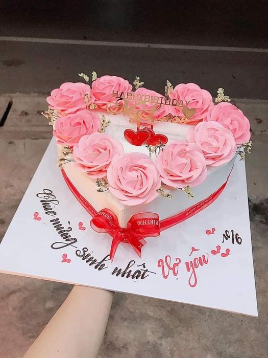 Tuyệt tác bánh kem đầu tiên từ Hoàn Kiên Bakery