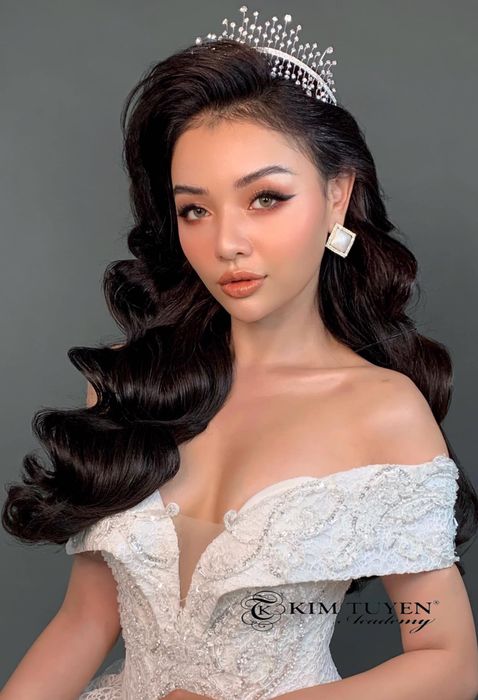Hình ảnh phong cách trang điểm tinh tế tại Kim Tuyến Bridal & Studio