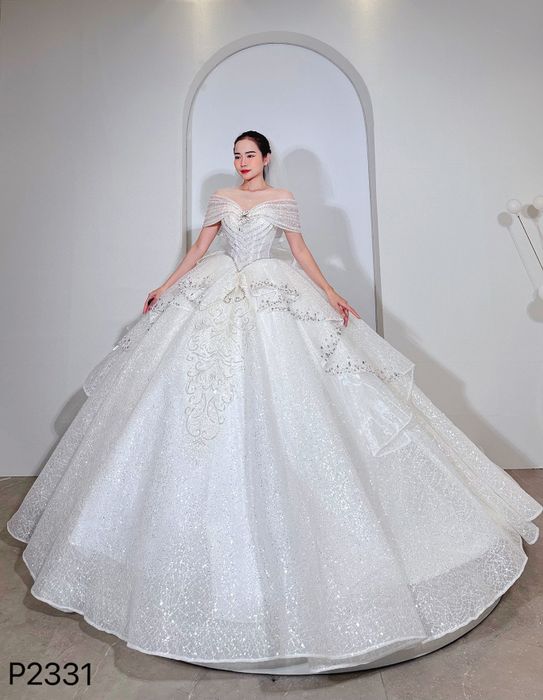 BST váy cưới lộng lẫy tại Mai Anh Bridal