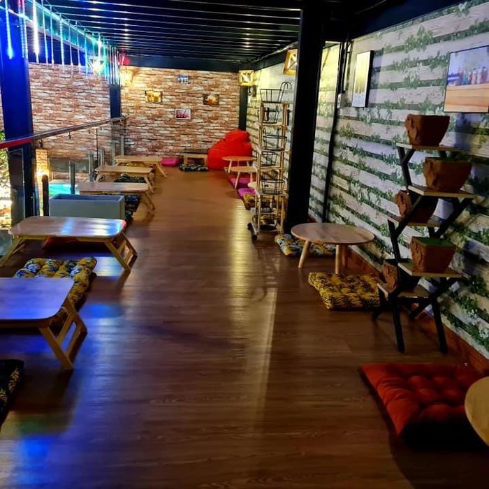 Góc check-in ấn tượng tại King Flower Coffee