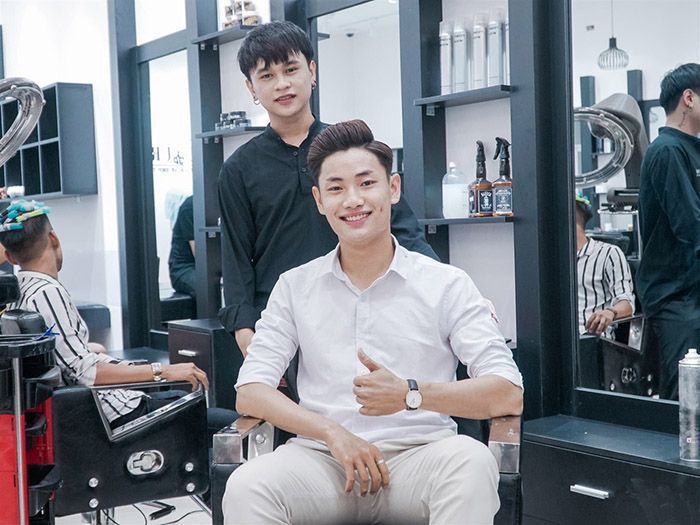 Không gian sang trọng và dịch vụ đẳng cấp tại Viện Tóc Luxury Man