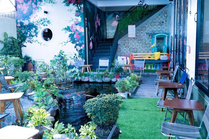 Không gian nghệ thuật đầy sáng tạo tại Cool Koi Coffee