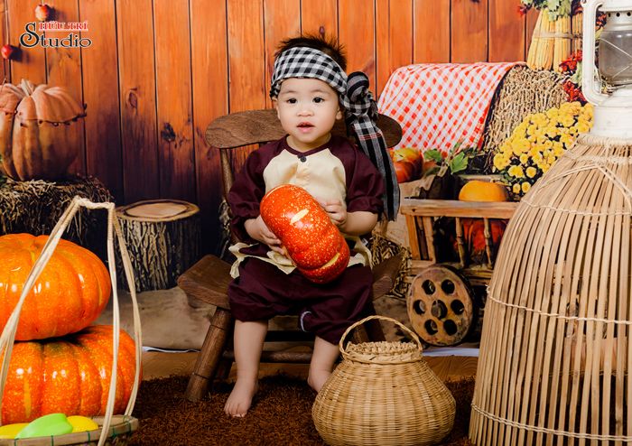 Tác phẩm nghệ thuật từ Studio Hữu Trí