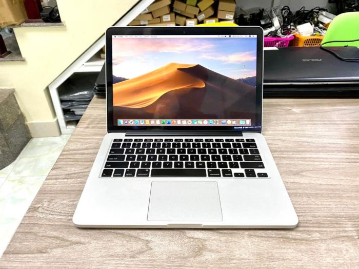 Khu vực sửa chữa và bảo hành laptop tại Lê Nguyễn Laptop