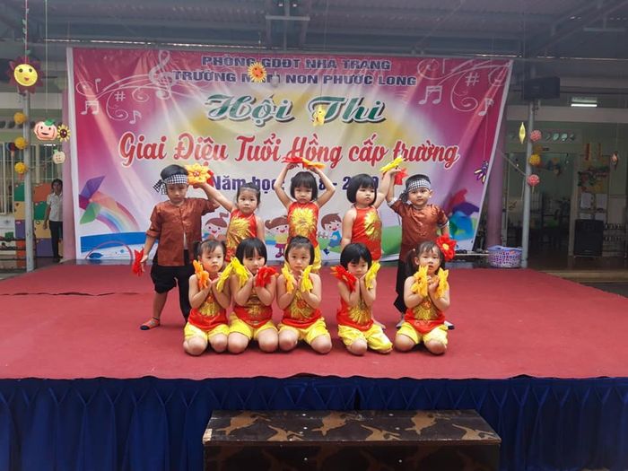Bộ sưu tập trang phục biểu diễn đa dạng tại Suesan - Ảnh 2