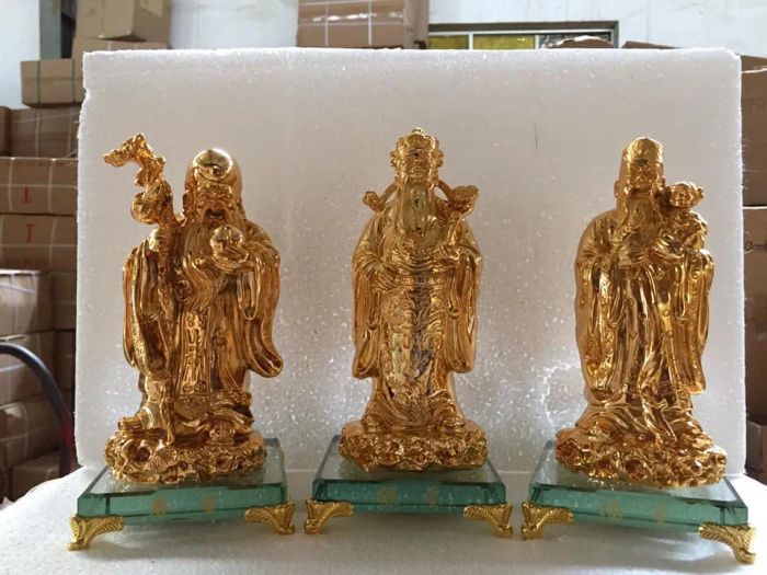 Không gian thờ tự mẫu được bài trí bằng đồ thờ Tâm Đức