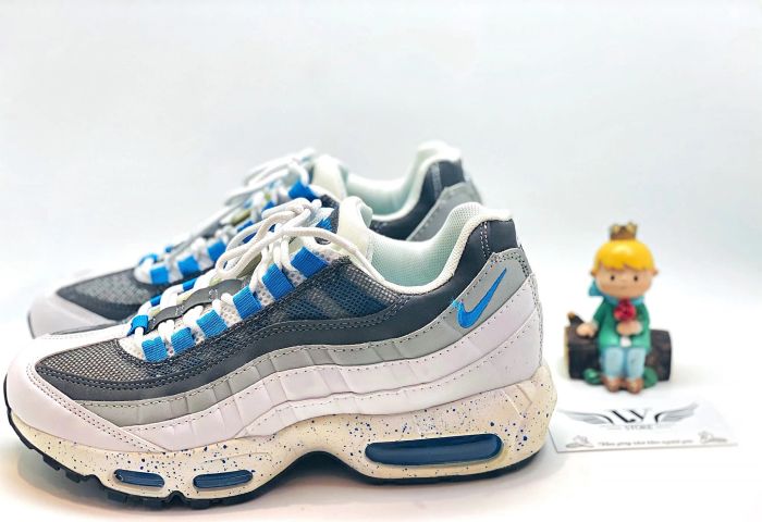 Sneaker IVy Shoes ảnh 2 - Góc nhìn chân thực từ nhiều perspective