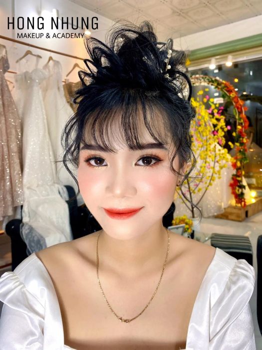 Hồng Nhung Makeup - Hình ảnh 1