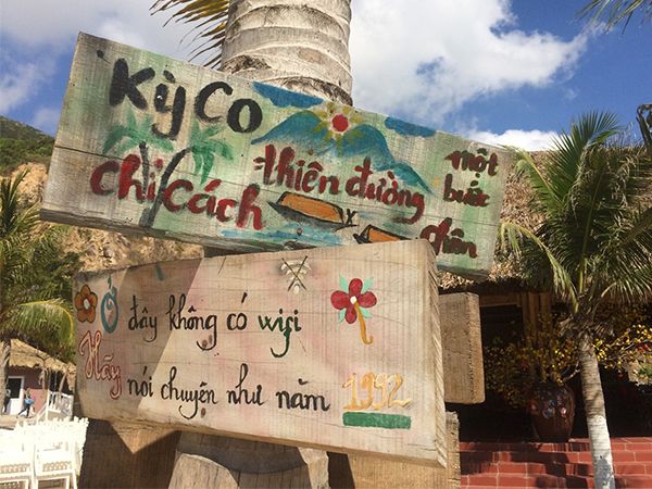 Kỳ Co Quy Nhơn Resort - góc nhìn từ trên cao xuống bãi biển