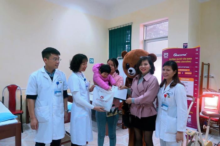 Không gian khám chữa bệnh tại Phòng khám Nhi BS CKII Thùy Dương