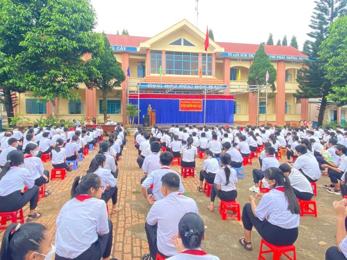 Hình ảnh Trường THCS Nguyễn Trãi - Khoảnh khắc ấn tượng của mái trường thân yêu
