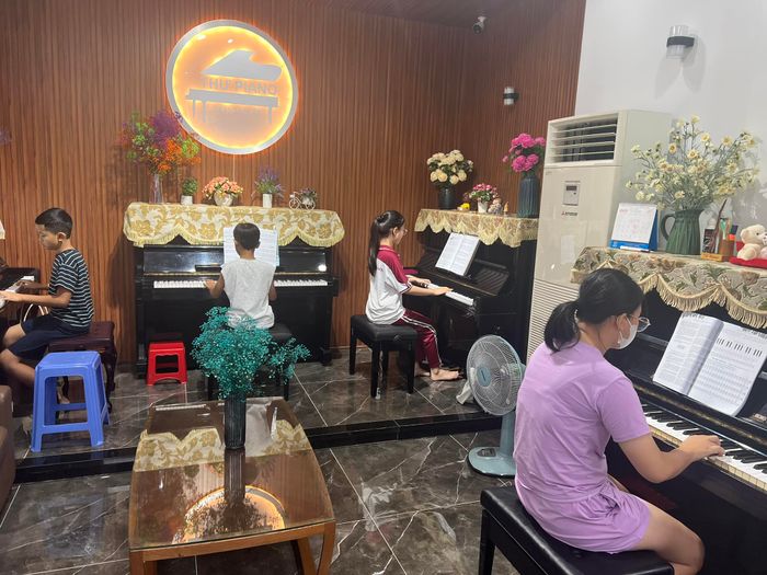 Không gian học tập tại lớp nhạc cô Thư