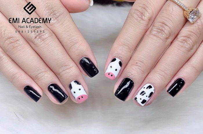Không gian sáng tạo và những mẫu nail nghệ thuật tại Emi Academy