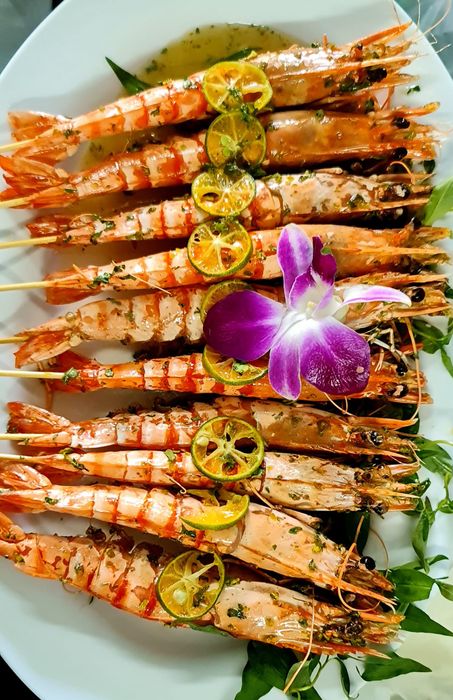 Không gian sang trọng tại LẦU QUÁN - Nơi ẩm thực trở thành nghệ thuật