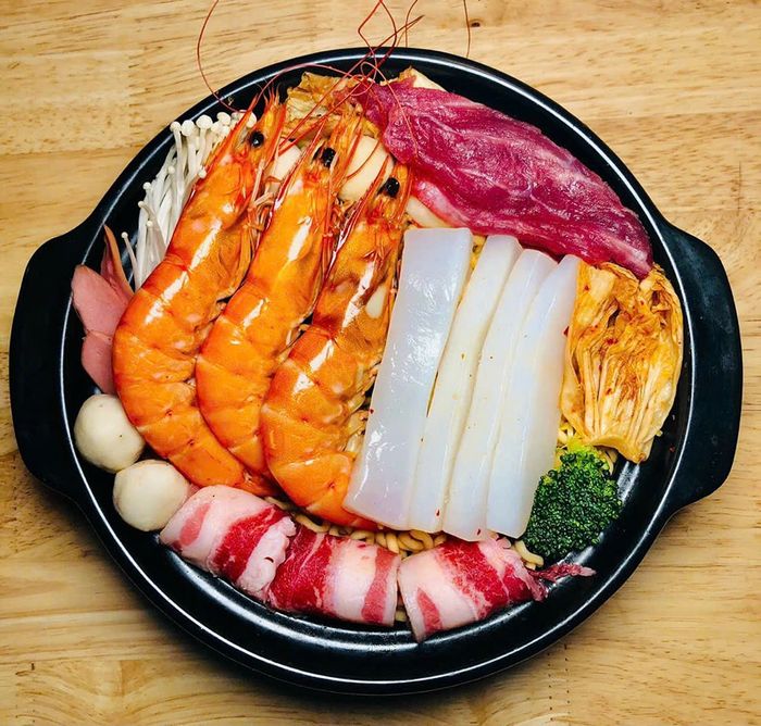 Góc ảnh đầy nghệ thuật tại Mì cay NAGA - Nơi hương vị và hình ảnh hòa quyện