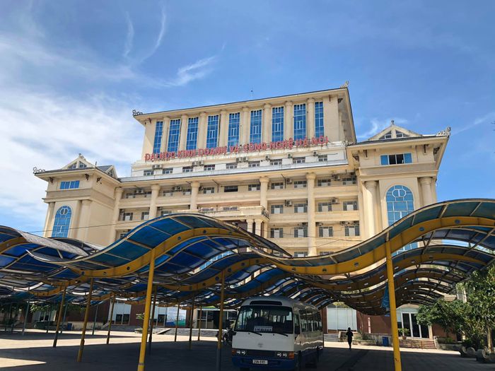Thư viện Đại học Kinh doanh và Công nghệ Hà Nội