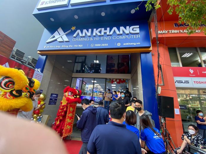 An Khang Computer - Hình ảnh 2: Sản phẩm công nghệ chính hãng chất lượng