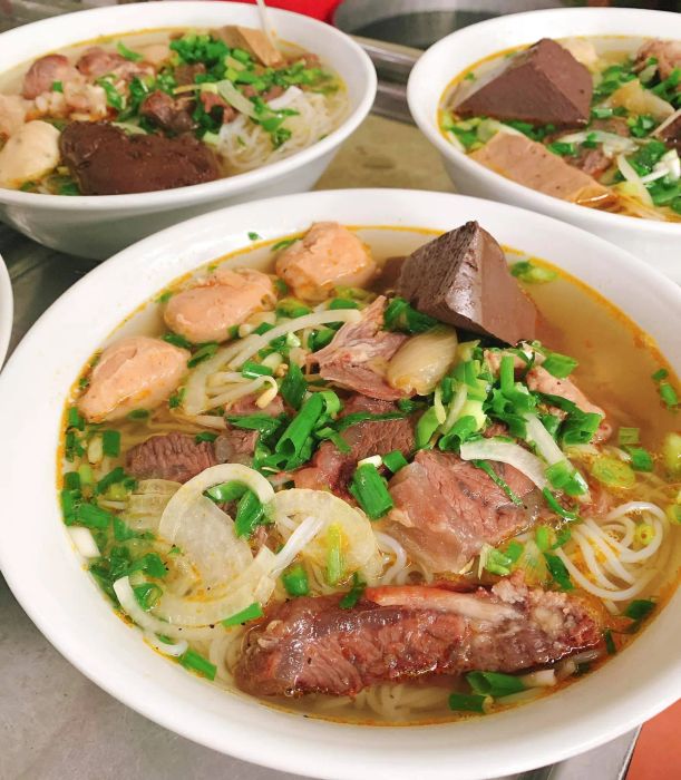 Bún Bò Huế Tý Đỉnh ảnh 1