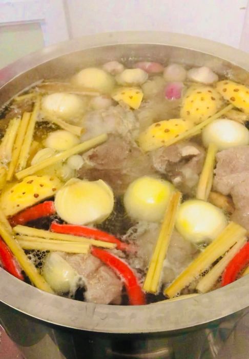 Bún Bò Huế Cô Trúc ảnh 2